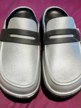 New Women's Slip-On Metallic Silver Loafers with Black Accent Sz 6